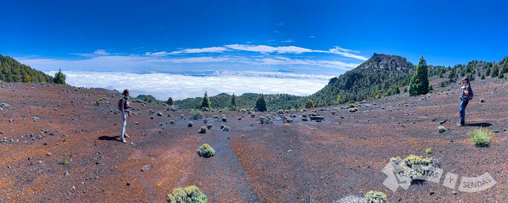 Vistas al Pico Nambroque y la Montaña de la Morcilla
